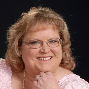 Meet your Posher, Regina